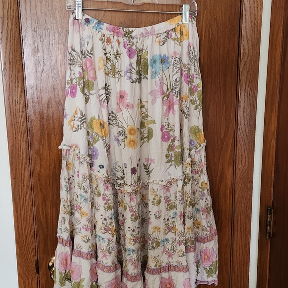 Spell and the gypsy  RARE SKIRT - Picture 2 of 3